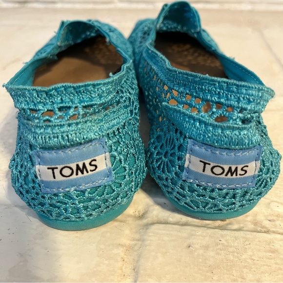 Toms Classic Crochet Turquoise Flats - Women’s SZ 5.5 - Picture 4 of 9